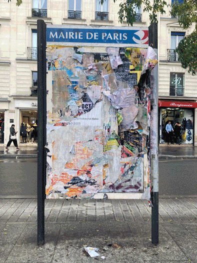 gif de l'évolution d'un paneau à place de clichy, durant les 3 année que j'ai éfféctué à l'ELmad Auguste Renoir